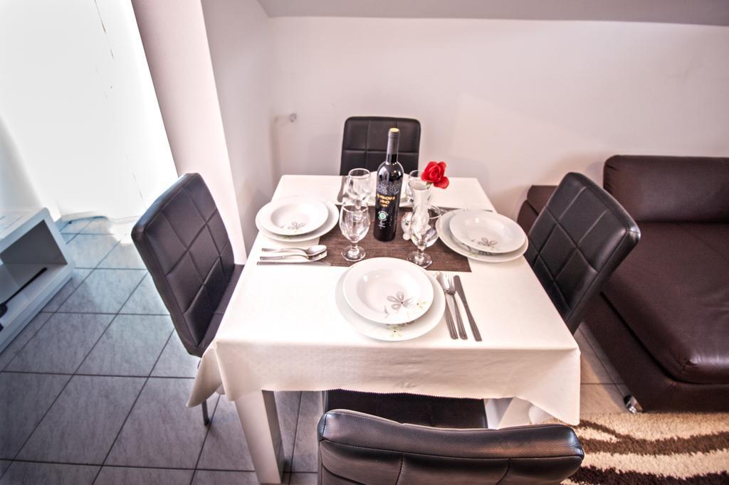 Apartments Villa Excellente Belvedere بولا المظهر الخارجي الصورة