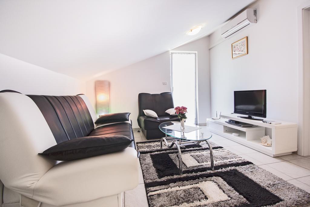 Apartments Villa Excellente Belvedere بولا المظهر الخارجي الصورة
