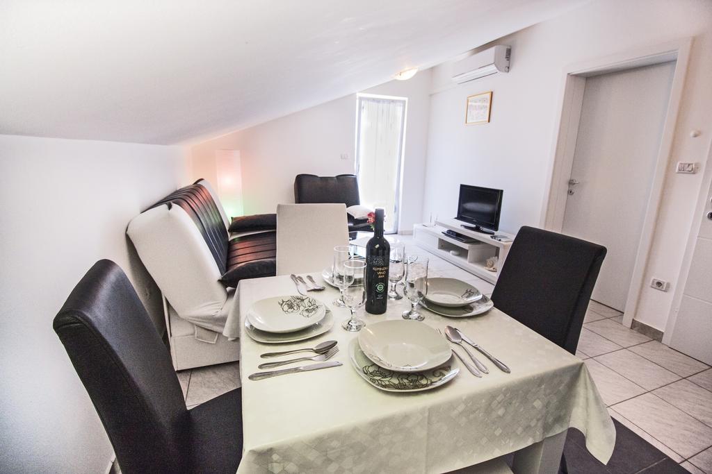 Apartments Villa Excellente Belvedere بولا المظهر الخارجي الصورة
