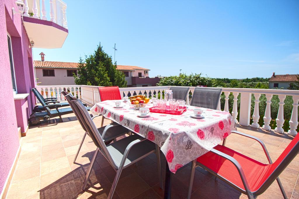 Apartments Villa Excellente Belvedere بولا المظهر الخارجي الصورة