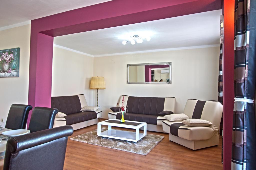 Apartments Villa Excellente Belvedere بولا المظهر الخارجي الصورة
